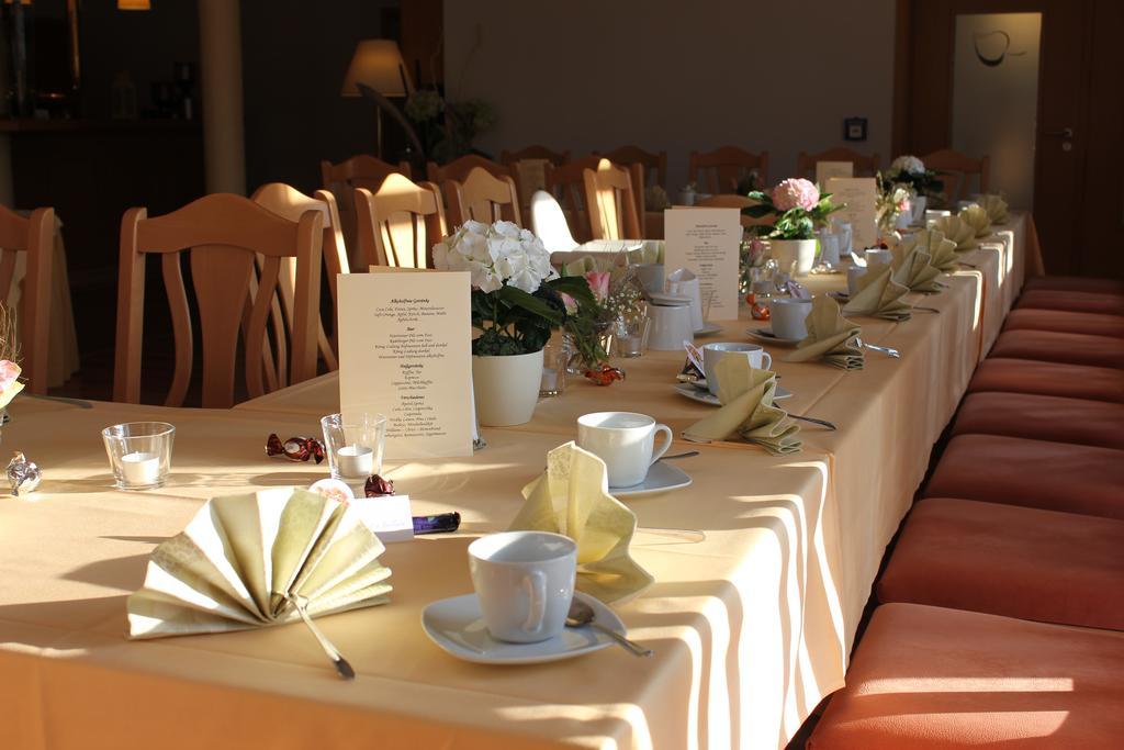 Lindenhof Hotel Thiendorf Ngoại thất bức ảnh